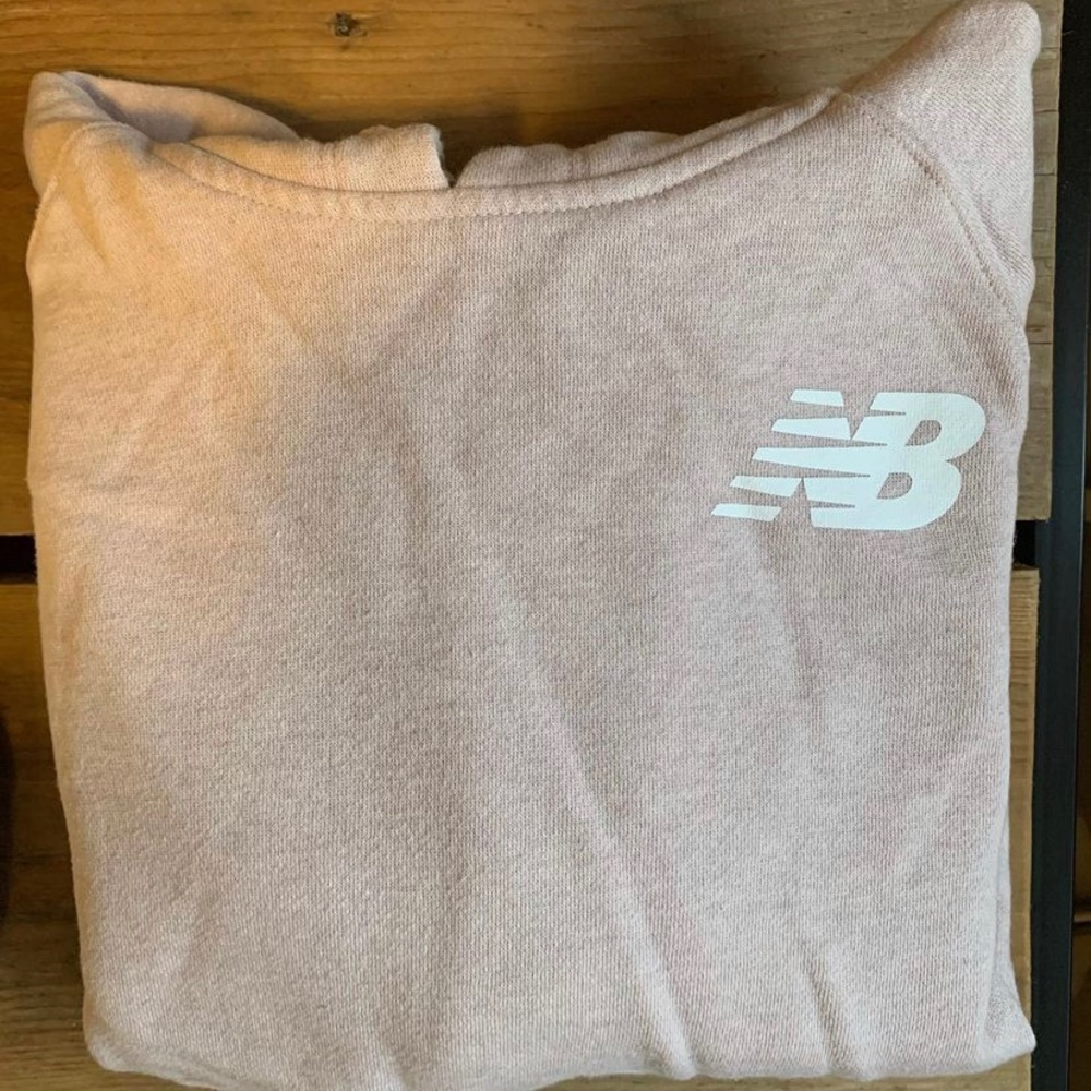 New balance hoodie